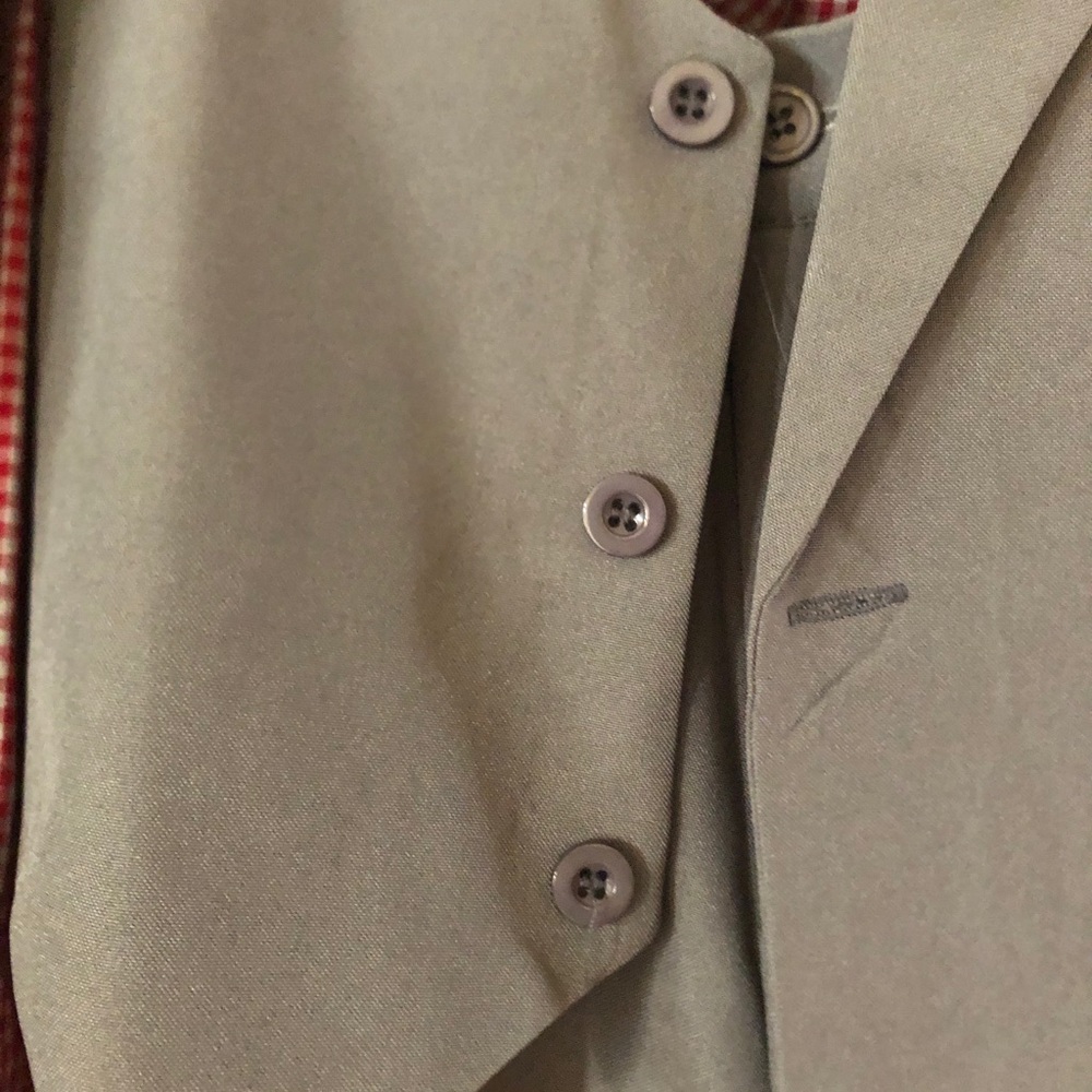 Boys 3 piece suit -never worn
